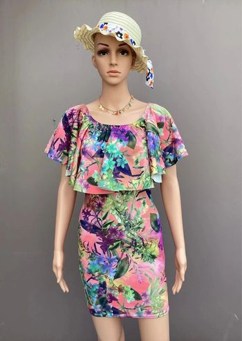 Robe tropicale Boohoo à volants – Taille 36 – Excellent état