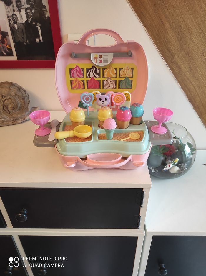 Valise marchande de glaces