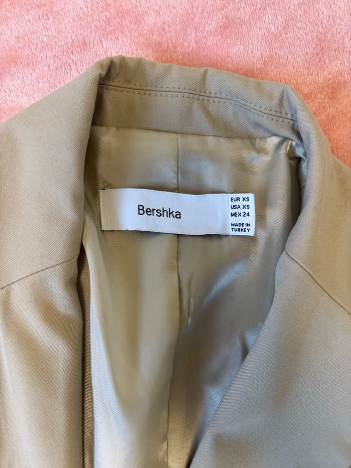 Blazer cintré Bershka - photo numéro 4