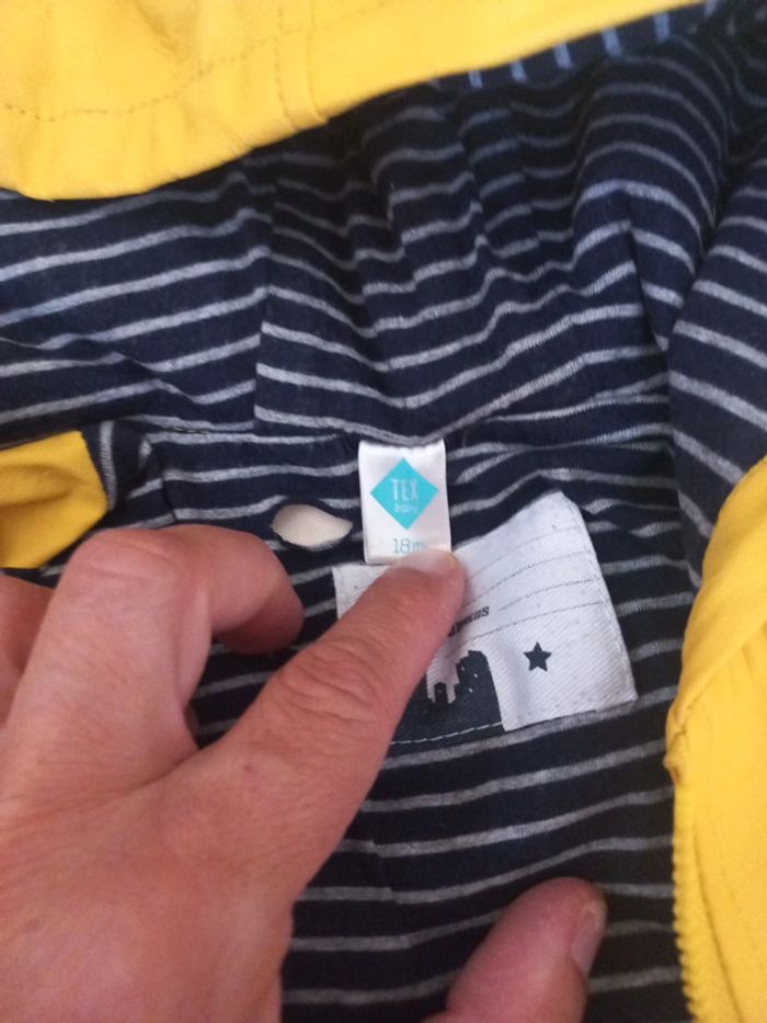 Petit imperméable - photo numéro 4