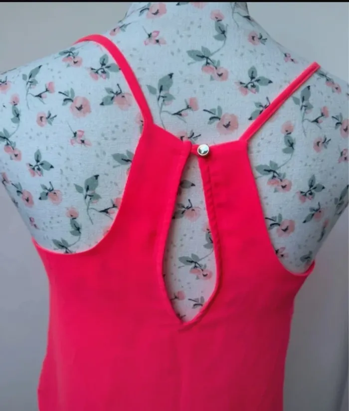 Débardeur rose fluo Bershka taille S ou 36 - photo numéro 7