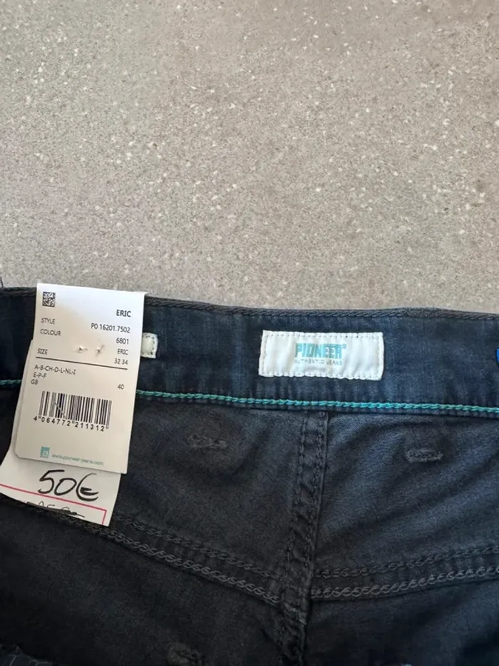 Pantalon bleu marine Pioneer, neuf avec étiquette, 42x115cm - photo numéro 2