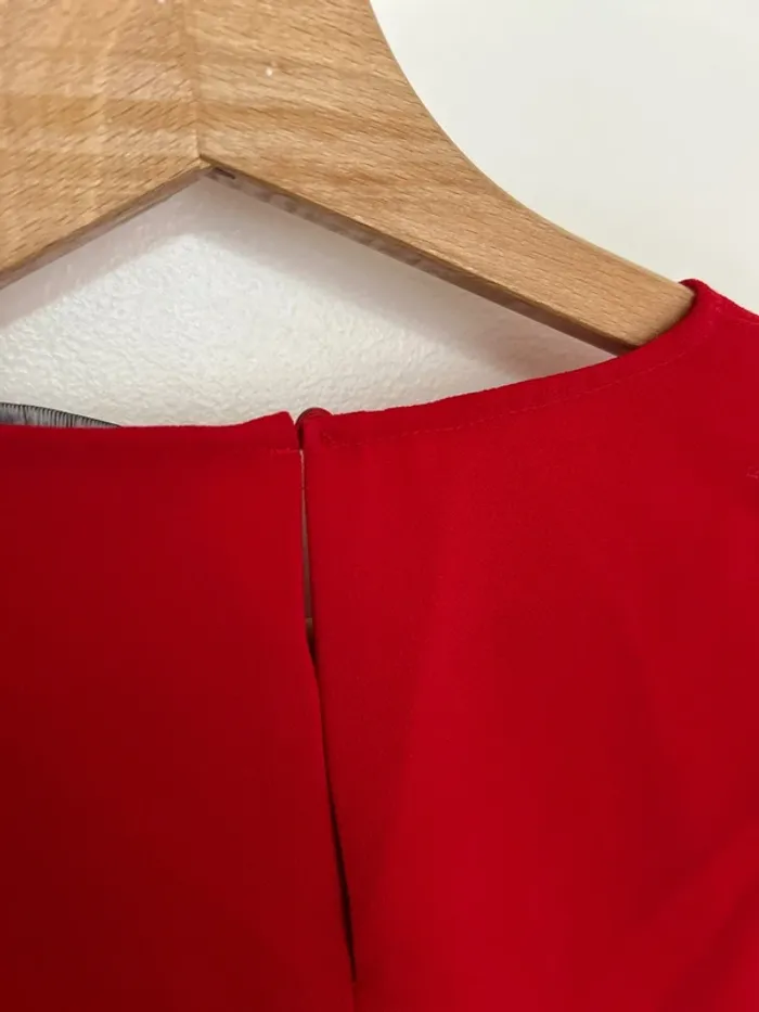 Blouse rouge - photo numéro 7
