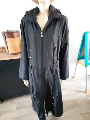 Long manteau noir femme T44
