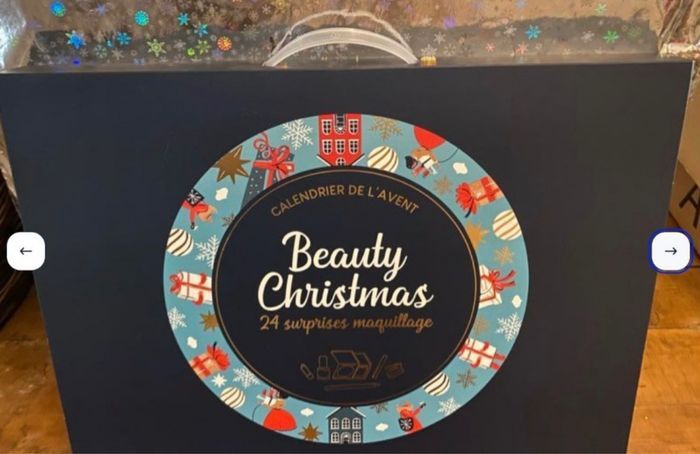 Neuf Calendrier de l'Avent avec ses 24 articles soins & beauté - photo numéro 2