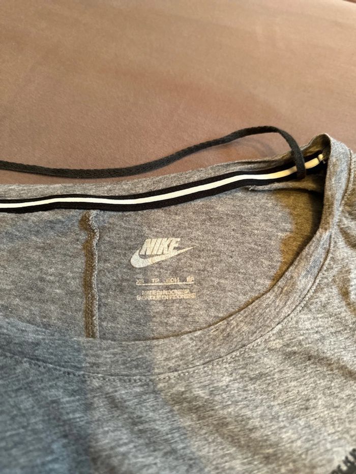 Tee-shirt Nike - photo numéro 2