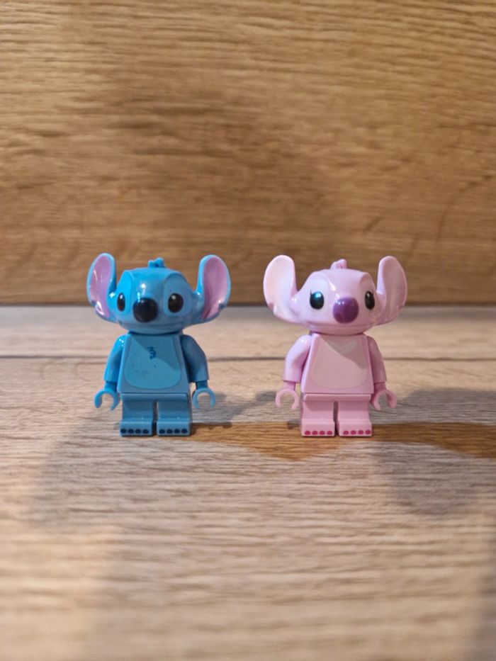 Figurines type lego Angele et Stitch Disney