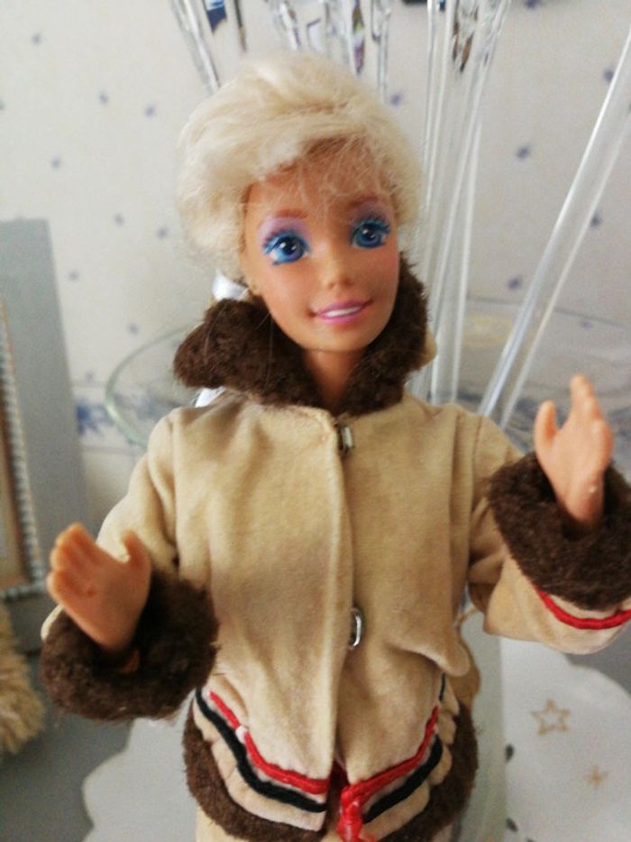 Barbie vintage année 90 - photo numéro 2