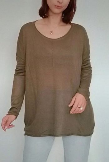 Pull long fin asymétrique kaki taille 40