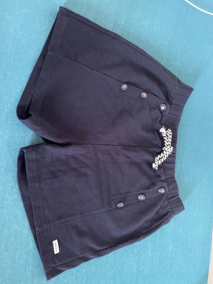 Short sable et mer