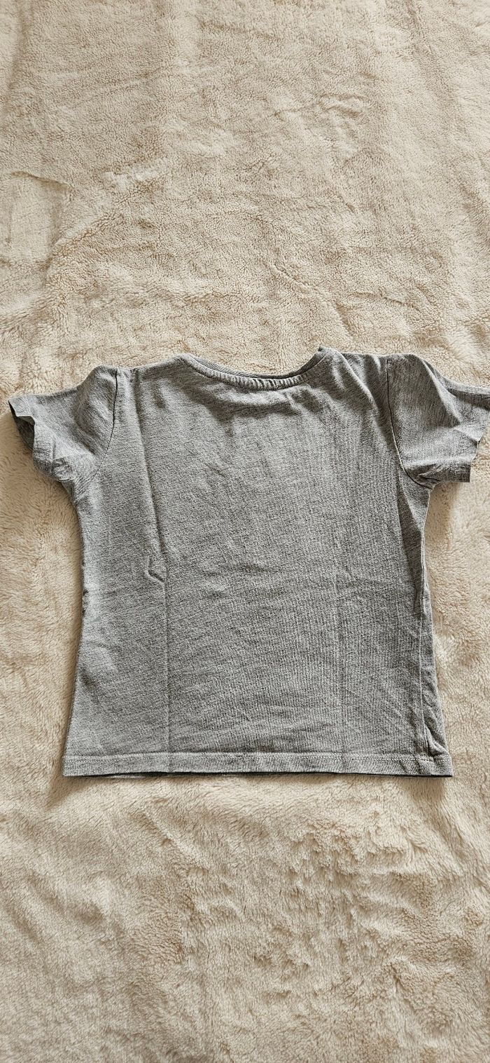 T shirt garçon 4/5 ans - photo numéro 2