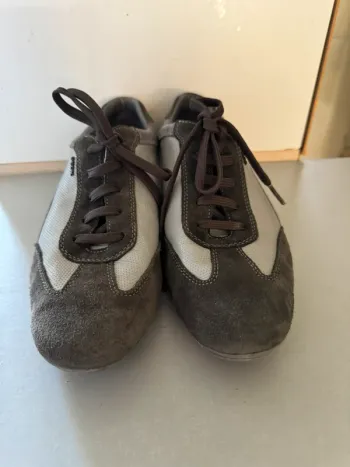 Chaussures à lacets Marque Geox pointure 41