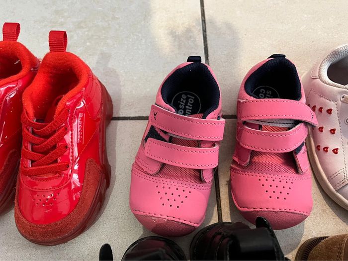 Lot chaussures 22 - photo numéro 5