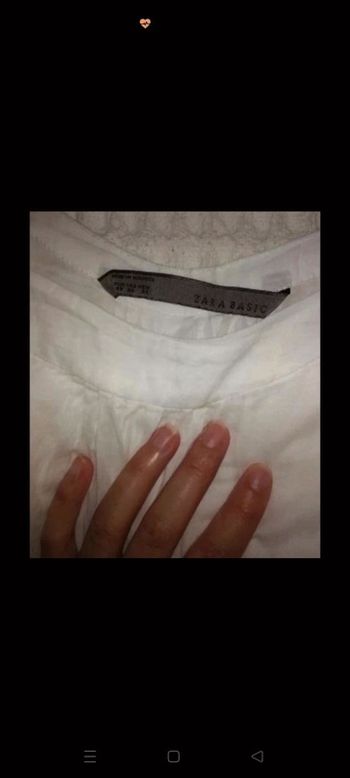 Blouse blanche avec dentelle