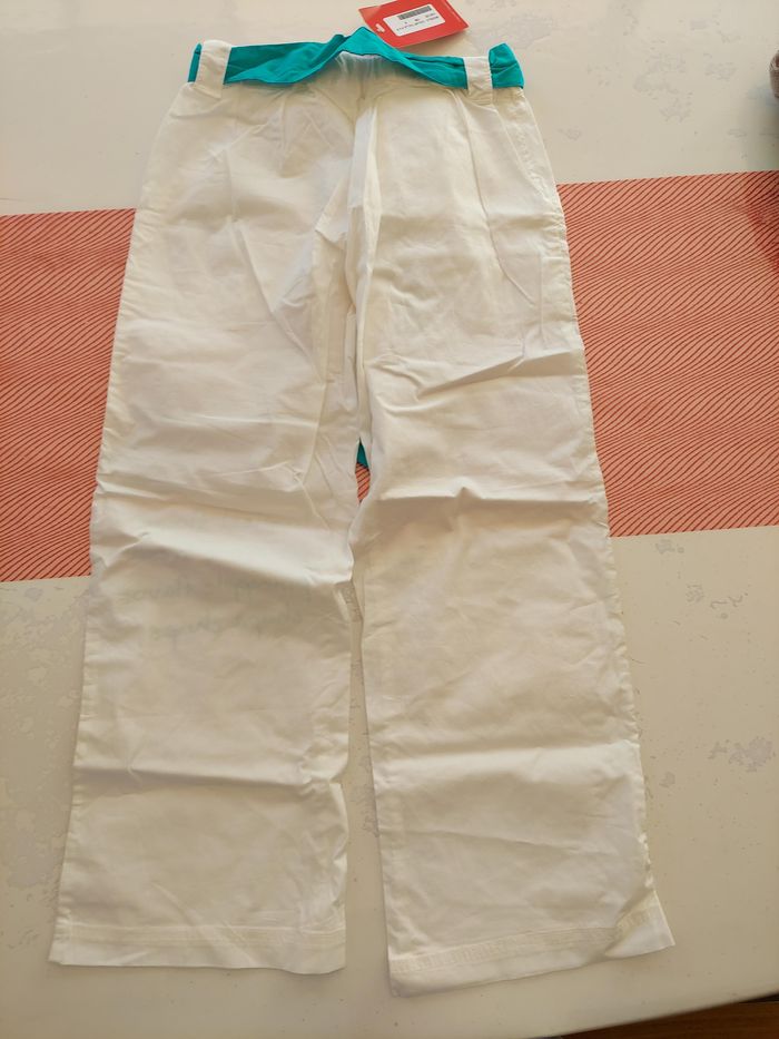 Pantalon neuf 8ans - photo numéro 6