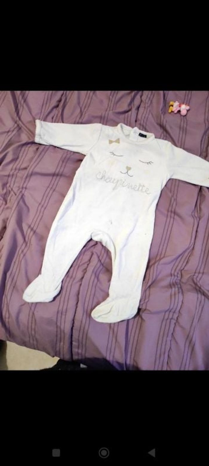 Pyjamas 9 mois
