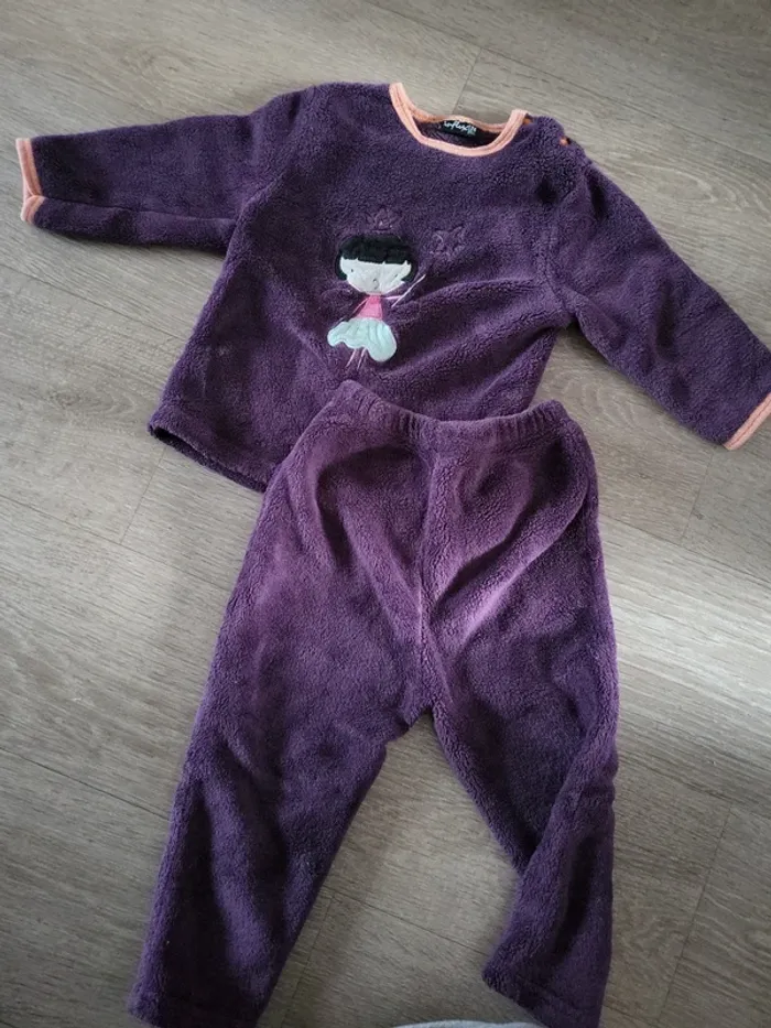 Pyjama 24 mois