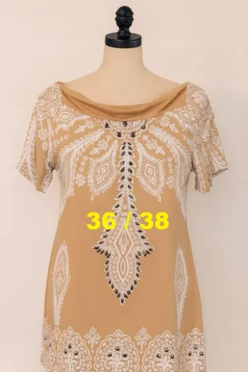 Tunique manche courte col large beige motif blanc avec perle Cool Girl Taille 36 / 38