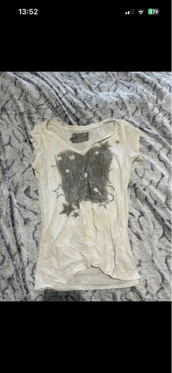 t-shirt guess jeans 