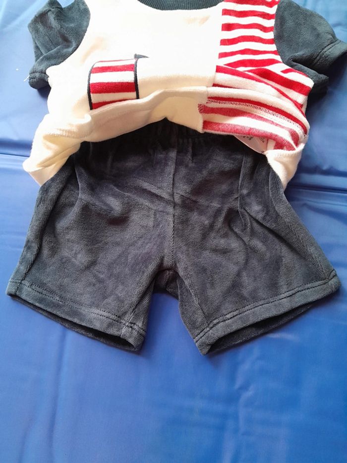 Ensemble 9 mois - photo numéro 2