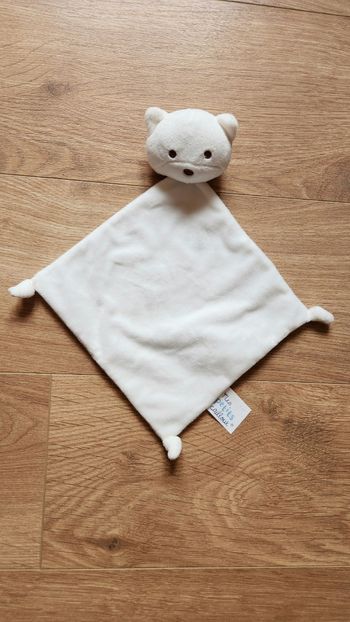 Doudou plat blanc – mes petits cailloux