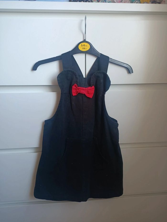 Magnifique robe Disney taille 24/36mois