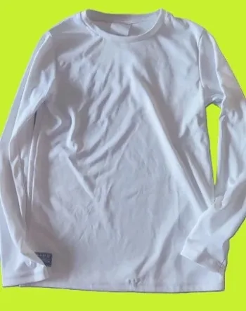 👕 T-shirt manches longues protection solaire – Garçon 8 ans (Decathlon)