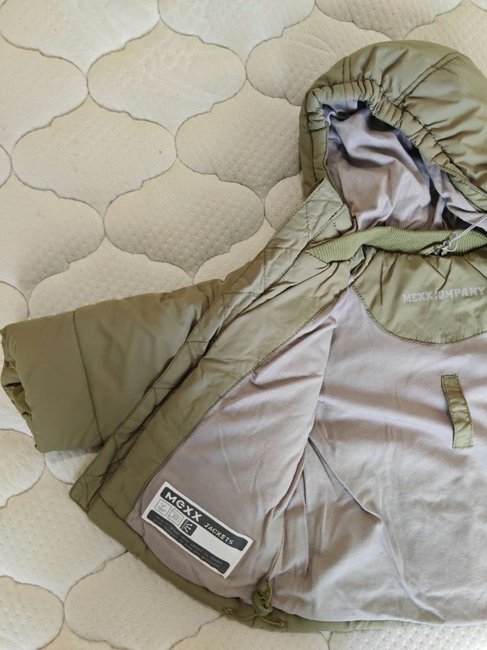 Doudoune garçon neuf taille  9-12 mois  74 cm - photo numéro 4