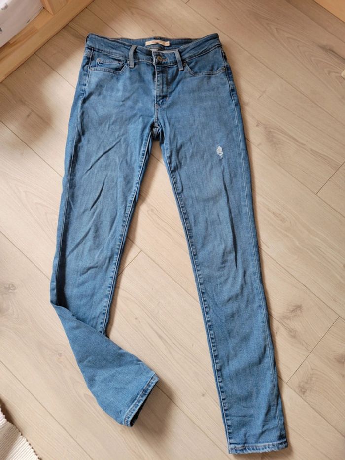 Jean Levi's 26