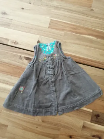 Robe orchestra grise