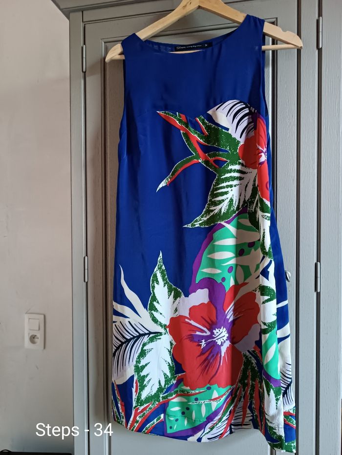 Robe avec motif fleurs