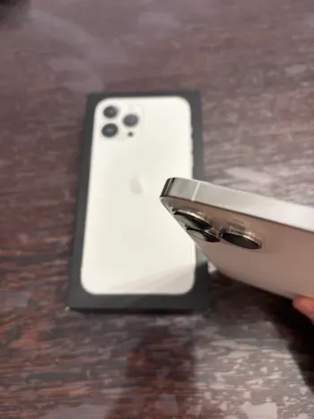 iPhone 13 Pro Max · 128 Go · Argent
