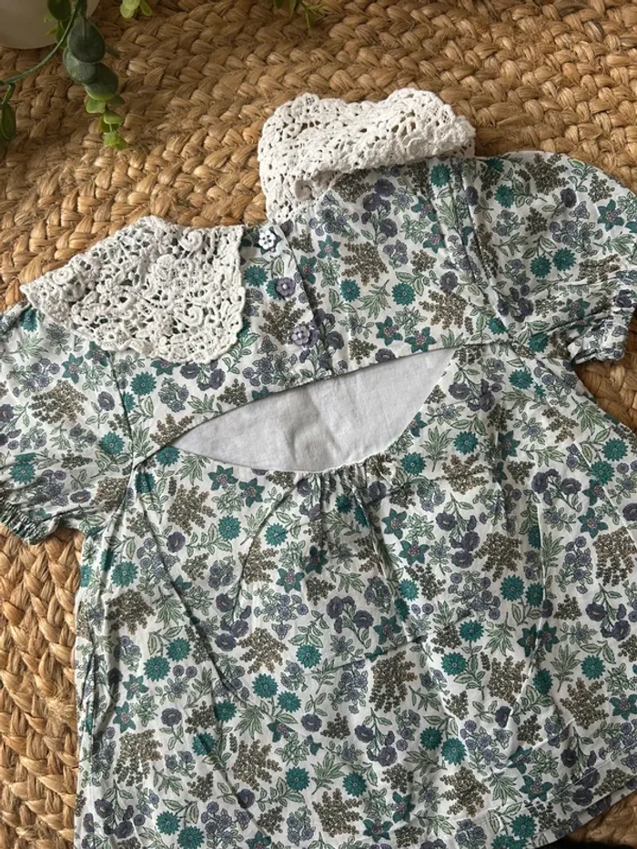 Blouse fleurie col en crochet - photo numéro 3