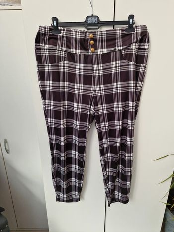 Pantalon Leggings A Carreaux Boutons Dorés