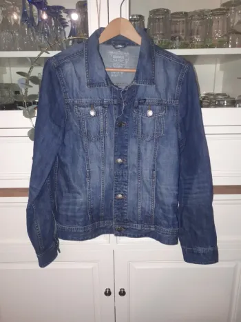 Jolie veste en Jeans