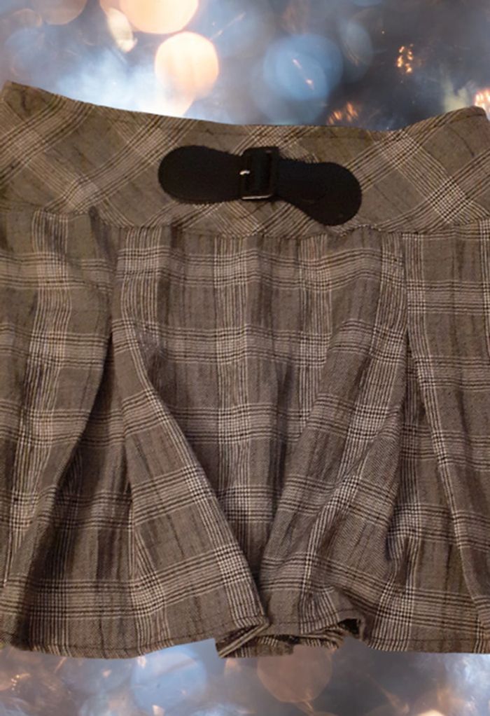 Mini-jupe écossaise à plis. Taille 38. Kiabi. Excellent état. - photo numéro 3