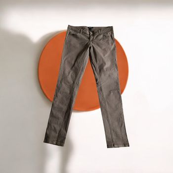 Jean slim Jennyfer kaki – taille 40