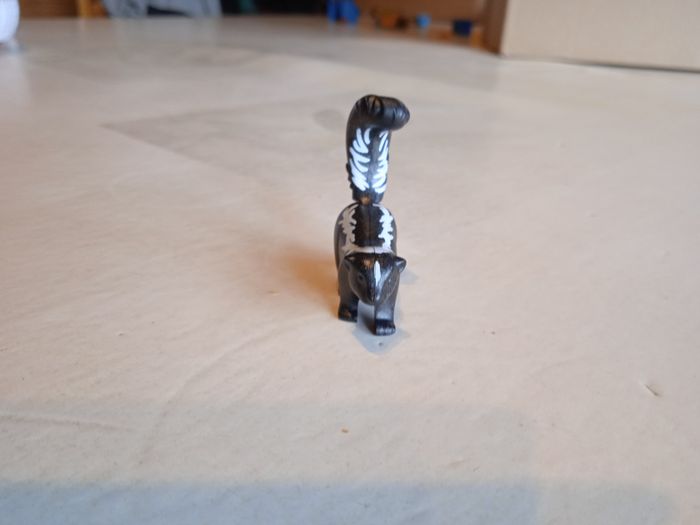 Moufette/putois playmobil