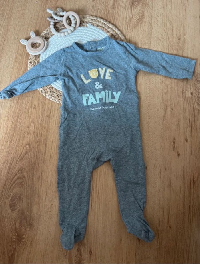 Pyjama - photo numéro 2