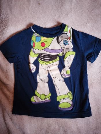 Tee-shirt buzz l'éclair taille 2 ans