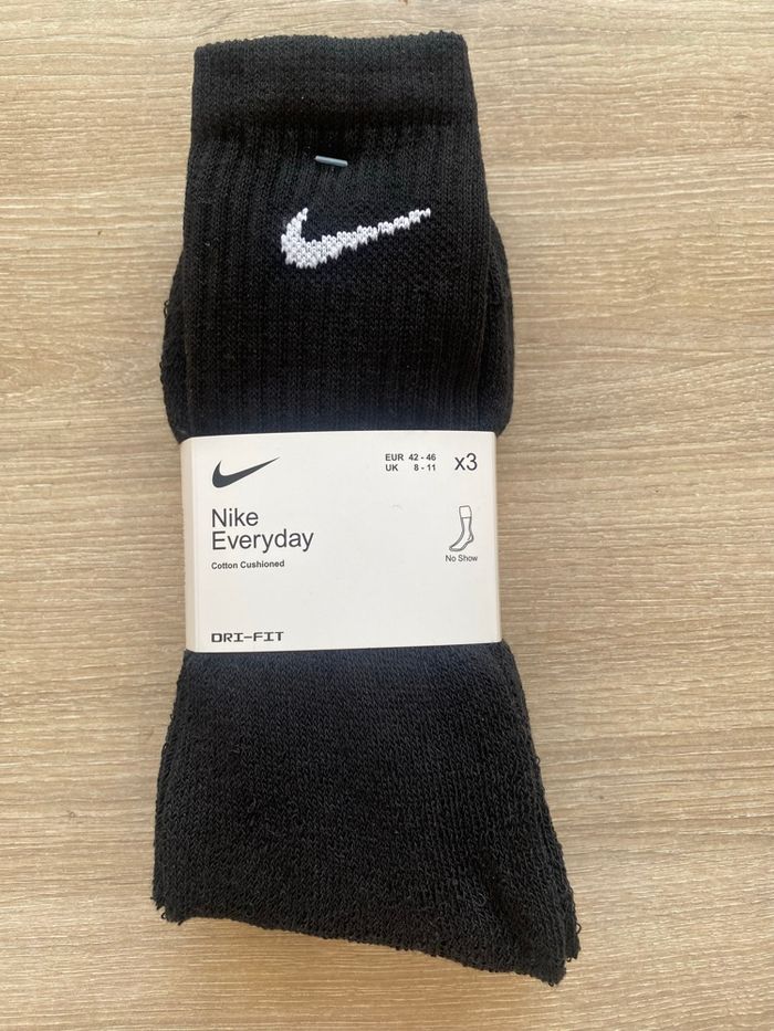 Chaussettes, Nike, noir  neuf - photo numéro 4