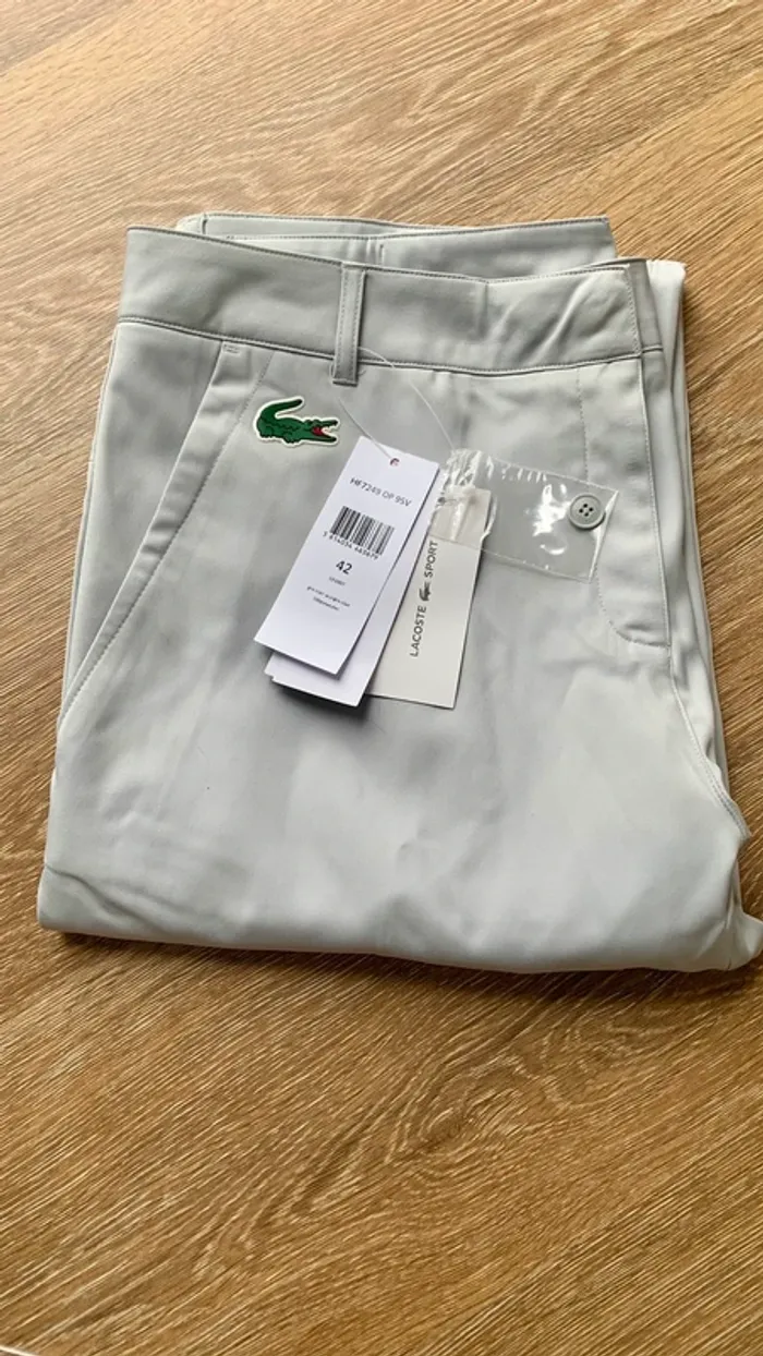 Pantalon Lacoste gris
