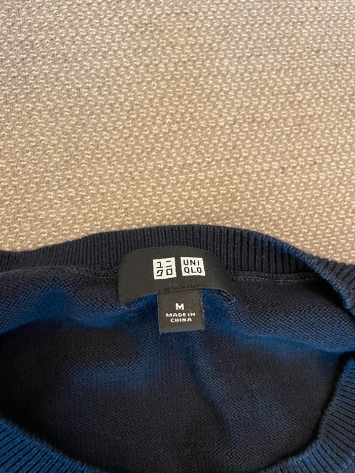 Pull Uniqlo Bleu Marine Taille M - photo numéro 2