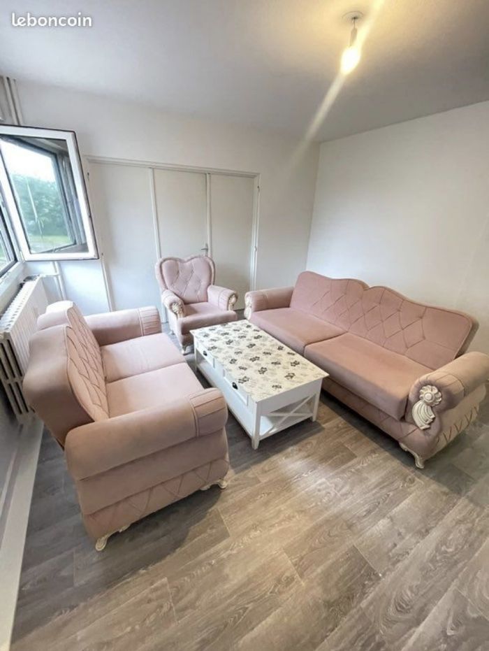 Canapé - photo numéro 2