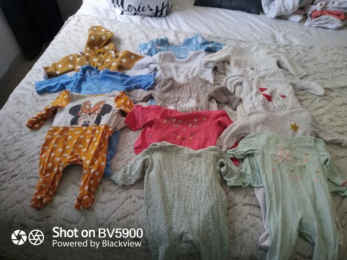 Lot vêtements bébé fille - photo numéro 7