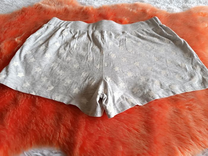 Short taille élastique Étoiles 🌟 T. 40 - 42 Lola Liza - photo numéro 10