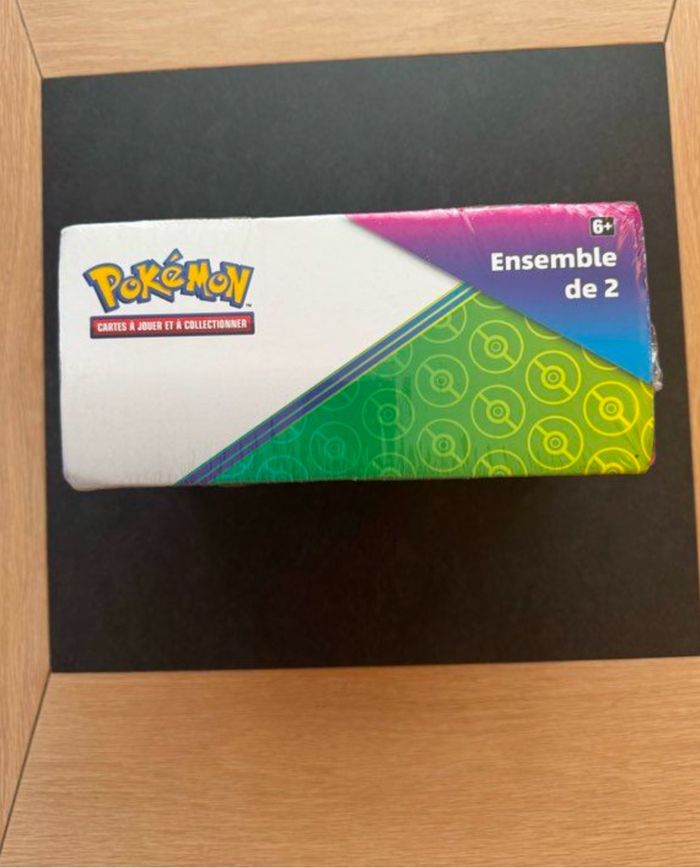 Pokémon Coffret Lot Costco Pokébox Voltali 2019+ Pokeball  Neuf Français - photo numéro 4