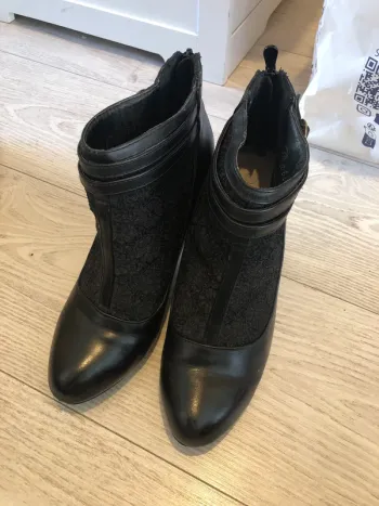 Chaussure talons Gatisa