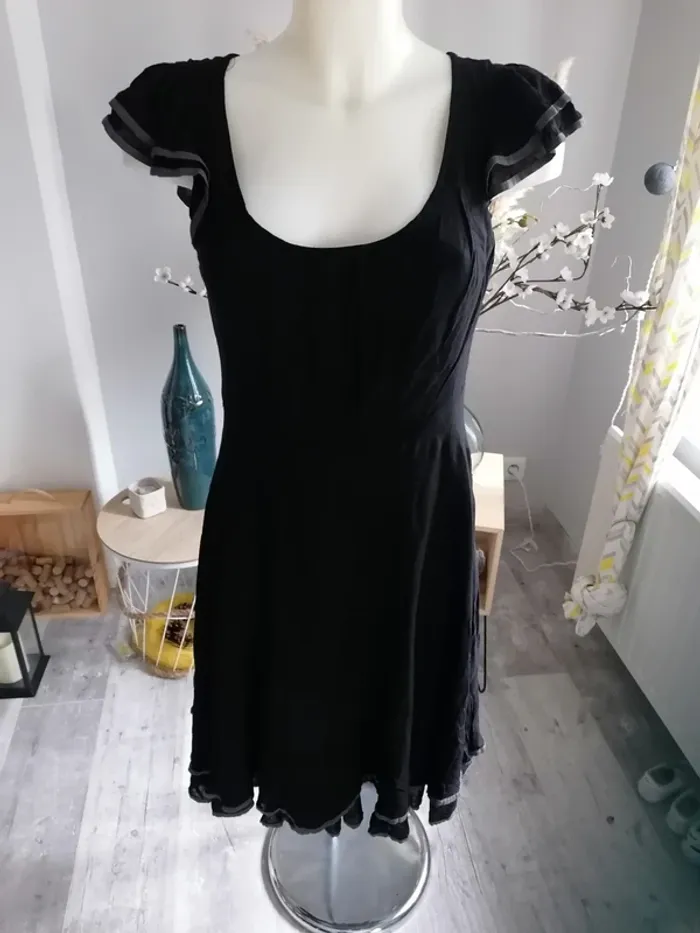 Robe naf naf 36