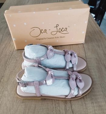 Sandales fille en cuir rose clair irisé taille 29 Oca-Loca